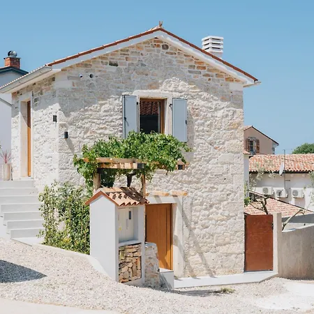 Villa Heritage New Stone Villa Allegra - Private Swimming Pool & Garden Valtura